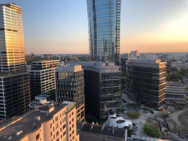 Luxury Apartments In Platinium Towers Varsó Kültér fotó